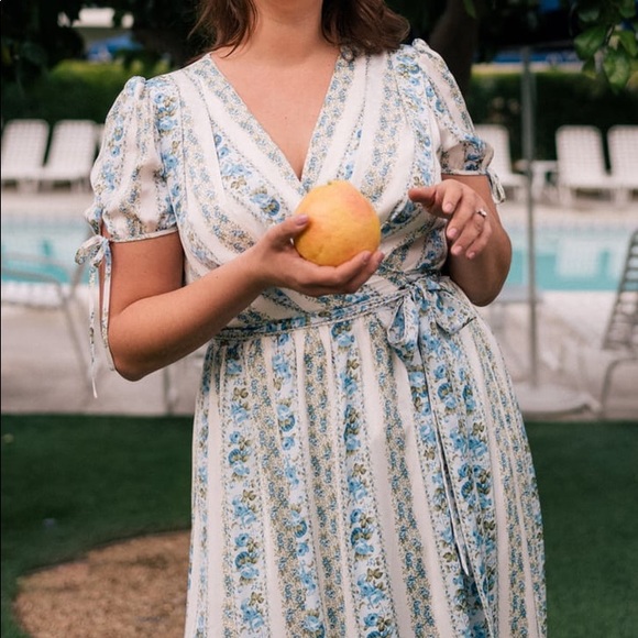 NWT Gal Meets Glam Imogene Dress - Picture 3 of 6